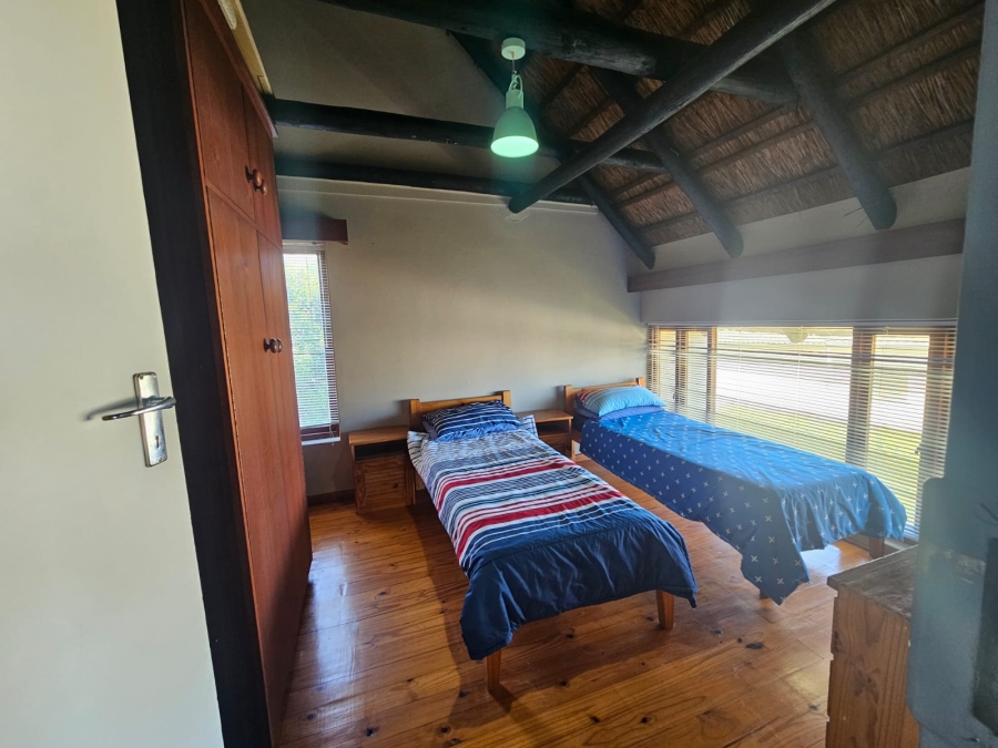 4 Bedroom Property for Sale in Stilbaai Wes Western Cape